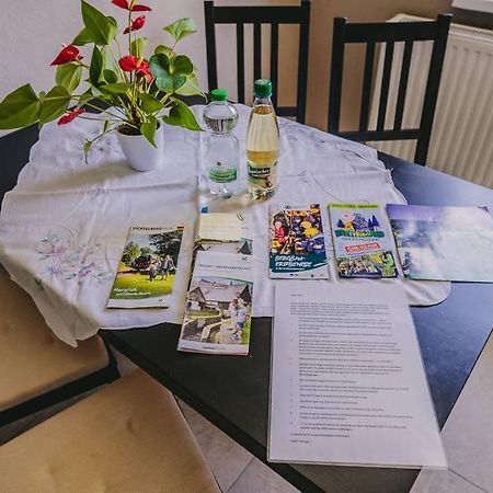 Franzis Feriendomizil Im Herzgebirge Am Skihang Auerbach  外观 照片