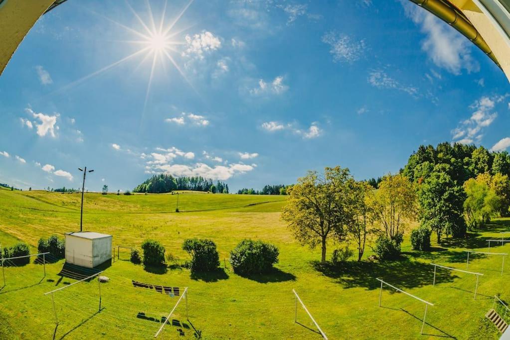 Franzis Feriendomizil Im Herzgebirge Am Skihang Auerbach  外观 照片